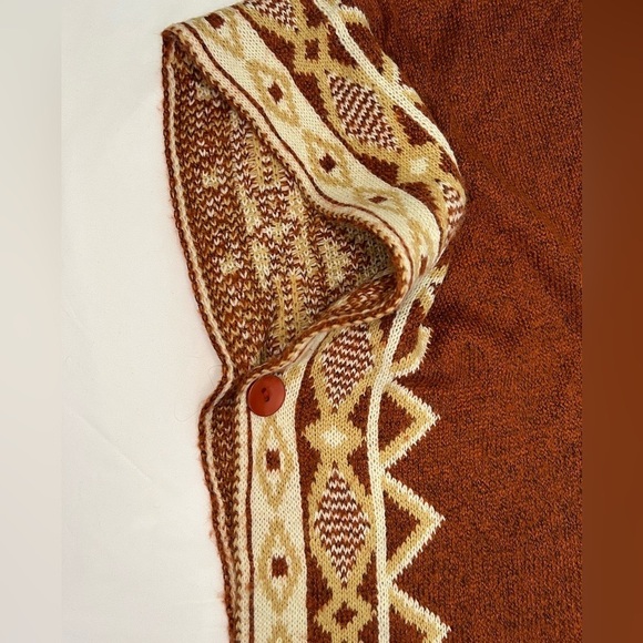 NWOT! Orange Creek Poncho - Picture 8 of 9